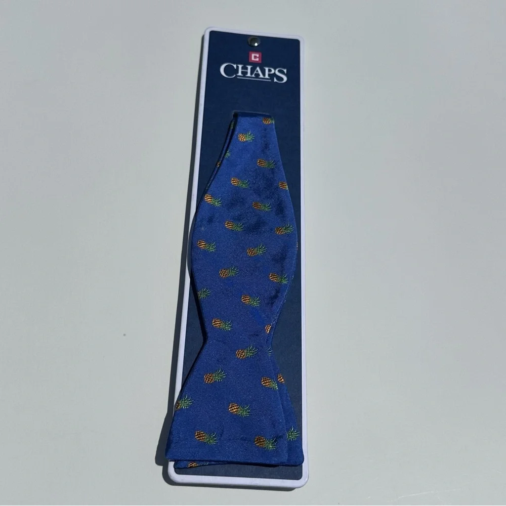 Chaps Pineapple Silk Bow Tie Classic Pattern Blue and Orange